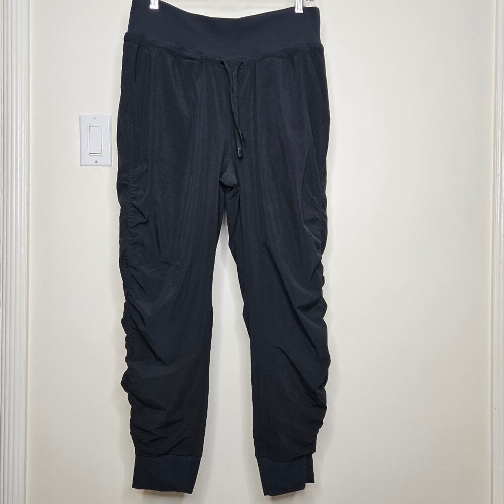 ATHLETA Black Ruched Jogger Pants Fully Lined Size 8